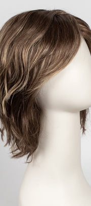 R8/26H | Golden Brown with Golden Blonde Highlights