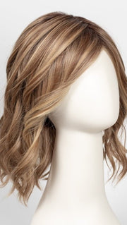 RL14/25SS SHADED HONEY GINGER | Dark Blonde Evenly Blended with Medium Golden Blonde With Dark Roots