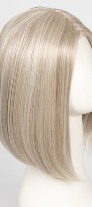 RL16/22 ICED SWEET CREAM | Pale Blonde with Slight Platinum Highlighting