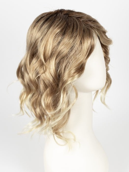 27T613S8 SHADED SUN | Medium Natural Red-Gold Blonde & Pale Natural Gold Blonde Blend and Tipped, Shaded with Medium Brown