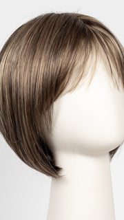 CHOCOLATE-FROST-R | Dark Brown Base with Honey Blonde and Platinum Highlights with Dark Brown Roots