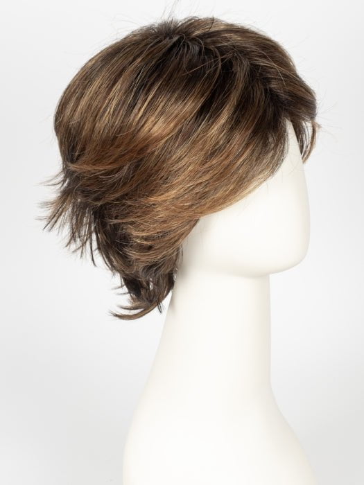  SS8/29 SHADED HAZELNUT | Rich Medium Brown Evenly Blended with Ginger Blonde Highlights with dark roots
