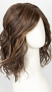 RL6/8 DARK CHOCOLATE | Medium Brown Evenly Blended with Warm Medium Brown