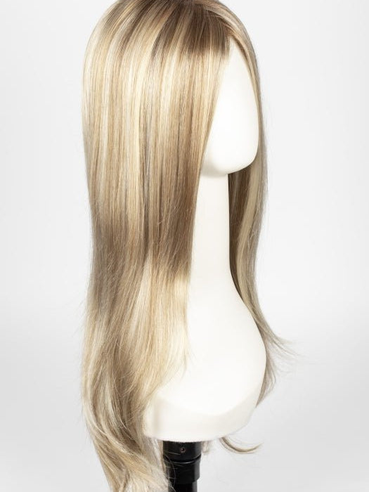 12FS12 MALIBU BLONDE | Light Gold Brown, Light Natural Gold Blonde, Pale Natural Gold-Blonde Blend, Shaded with Light Gold Brown