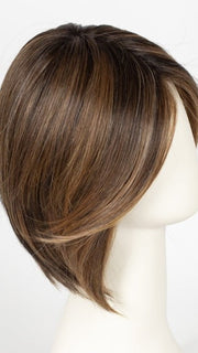 RL8/29SS SHADED HAZELNUT | Warm Medium Brown Evenly Blended with Ginger Blonde and Dark Roots