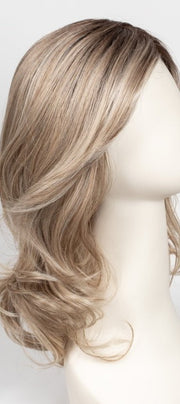 RL19/23SS SHADED BISCUIT | Light Ash Blonde Evenly Blended with Cool Platinum Blonde and Dark Roots