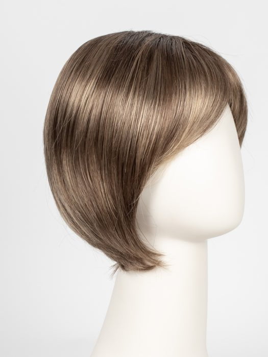 SS10/22 SHADED ICED CAPPUCCINO | Light Brown shaded with Medium Blonde