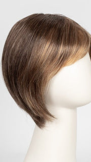 R9F26 MOCHA FOIL | Warm Medium Brown with Medium Golden Blonde Highlights Around the Face