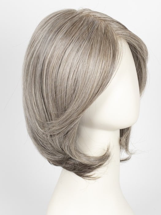 RL119 SILVER AND SMOKE | Light Brown with 80% Gray in Front Gradually into 50% Gray Towards the Nape