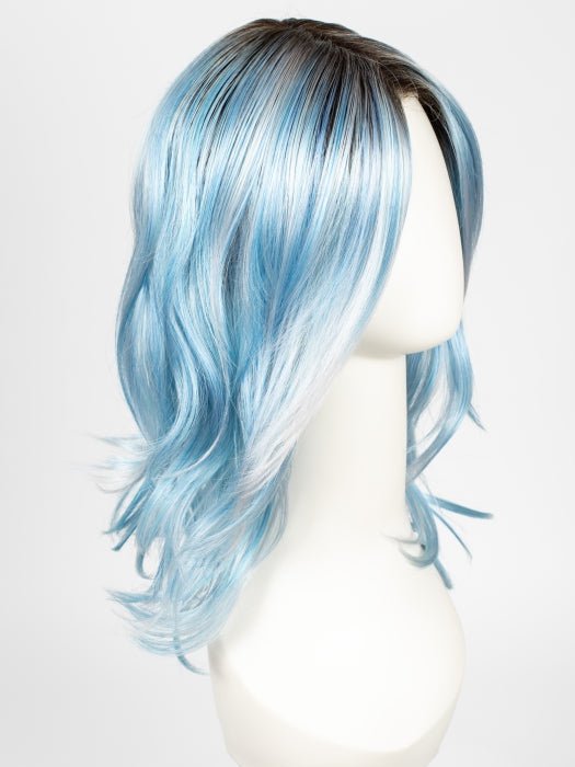 FS60/BLS6 GLACIER | Pure White with Blue Blend. Shaded with Brown