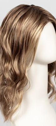 14/26S10 SHADED PRALINES N' CREAM | Light Gold Blonde & Medium Red-Gold Blonde Blend, Shaded with Light Brown