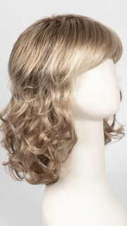 12FS12 MALIBU BLONDE | LIght Gold Brown, Light Natural Gold Blonde, Pale Natural Gold-Blonde Blend, Shaded with Light Gold Brown
