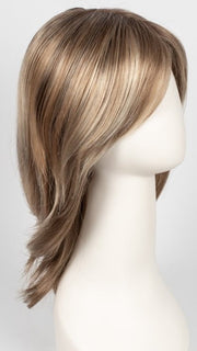 12FS12 MALIBU BLONDE | LIght Gold Brown, Light Natural Gold Blonde, Pale Natural Gold-Blonde Blend, Shaded with Light Gold Brown