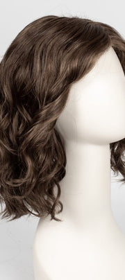 8RH14 MOUSSE CAKE | Medium Brown with 33% Medium Natural Blonde Highlights