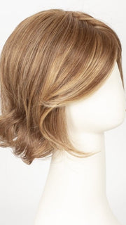FS27 | Medium Red-Gold Brown and Light Red-Gold Blonde Blend with Light Red-Gold Blonde Bold Highlights