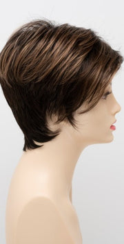 AMARETTO CREAM | Dark Brown roots with overall Medium Brown base with Honey Blonde highlights