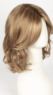 NUTMEG R | Rooted Dark Honey Brown Base with Strawberry Blonde Highlights