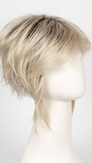 CHAMPAGNE | Rooted Dark Blonde with Platinum Blonde Blended Base