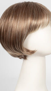 STRAWBERRY SWIRL | Honey Blonde and Platinum Blonde evenly blended