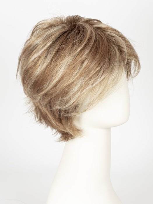 NUTMEG-R | Rooted Dark Honey Brown Base with Strawberry Blonde Highlights