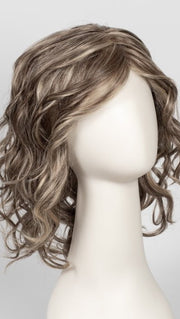 GL18-23 TOASTED PECAN | Ash Brown with Cool Blonde Highlights