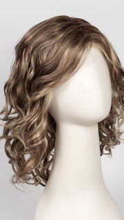GL11-25SS SS HONEY PECAN | Chestnut brown base blends into multi-dimensional tones of brown and golden blonde