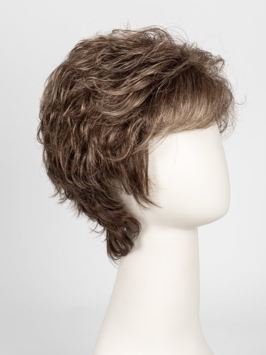 G10+ NUTMEG MIST | Med brown base with darkest blonde highlights