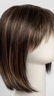 JAVA-BLAST | Dark to light colors alternate throughout the crown and sides, then graduate to a natural dark tone at the nape