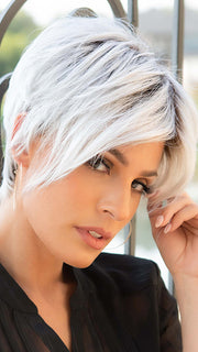 SILVERSUN/RT8 | Iced Blonde Dusted with Soft Sand and Golden Brown Roots