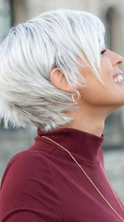 BRADY by ESTETICA in SILVERSUN/RT8 | Iced Blonde Dusted with Soft Sand and Golden Brown Roots