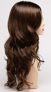 MACCHIATO | A blend of Chestnut Brown and Soft Dark Blonde with Dark Brown Roots