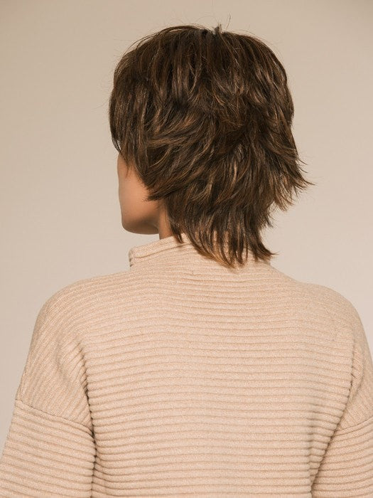 MOCCA-ROOTED | Light Brown base with Light Caramel highlights on the top only, darker nape