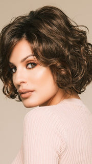 Beautiful beachy waves and perfectly placed highlights & Lace Front