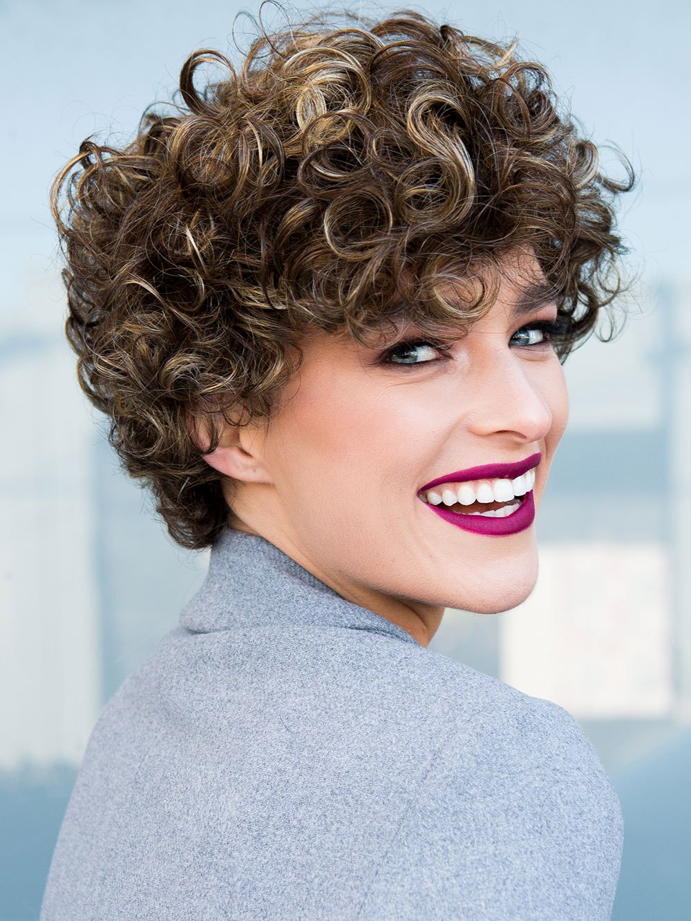 Switch 4 by Ellen Wille is designed with care free, easily workable curls! 
