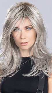 EN VOGUE by ELLEN WILLE in METALLIC BLONDE ROOTED 101.60.51 | Pearl Platinum, Pearl White, and Grey Blend with Shaded Roots