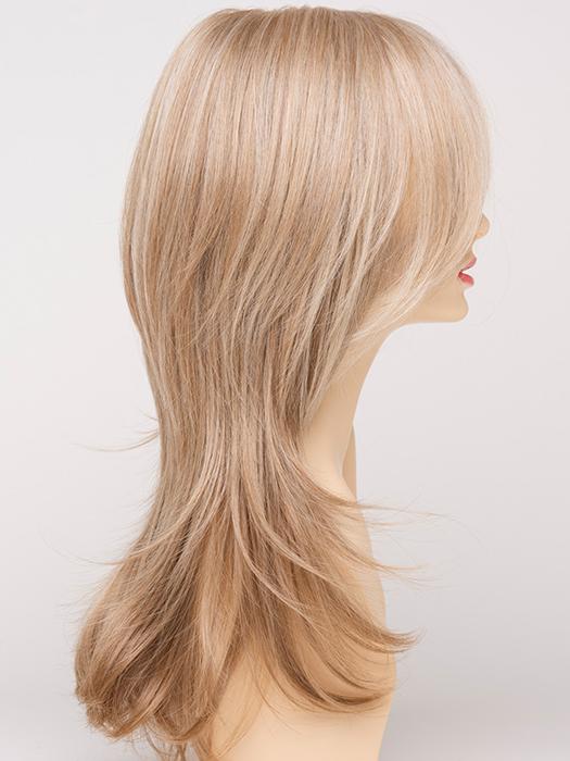 LIGHT-BLONDE | 2 toned blend of Creamy Blonde with Champagne highlights