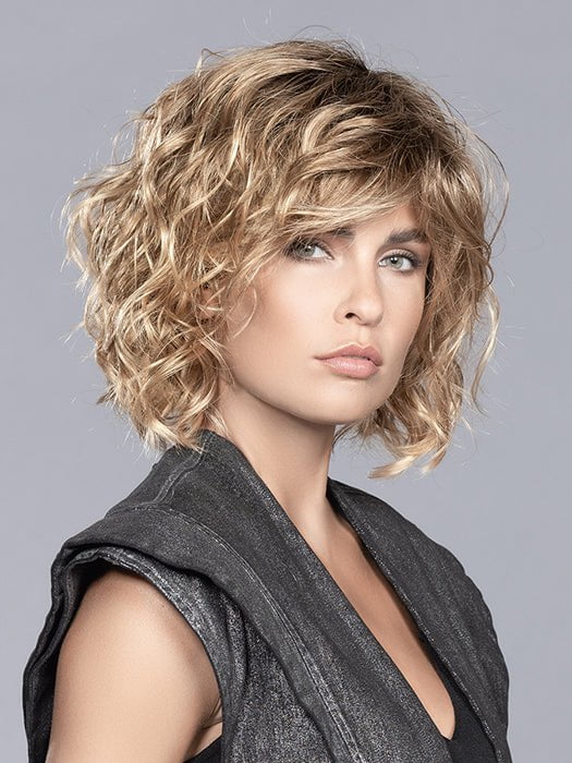GIRL MONO LARGE by Ellen Wille in CARAMEL ROOTED 20.26.14 | Light Strawberry Blonde, Light Golden Blonde and Medium Ash Blonde Blend with Shaded Roots PPC MAIN IMAGE