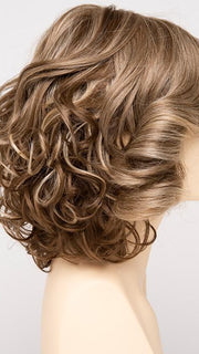 ALMOND-BREEZE | Light Brown blended with Ash Blonde
