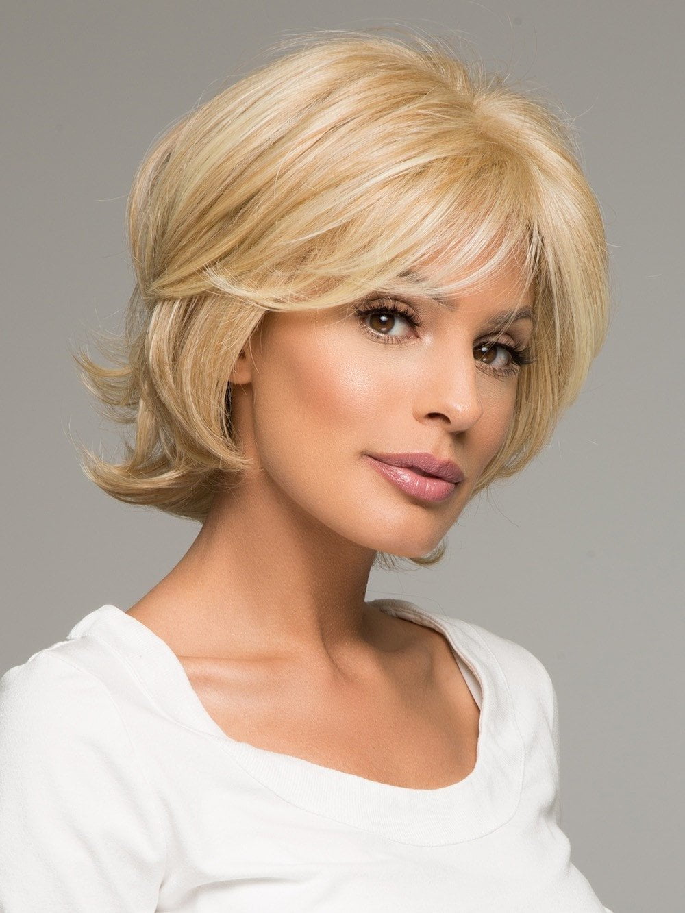 NAOMI by Jon Renau in 24B22 CREME BRULEE | Medium Gold Blonde & Pale Natural Blonde Blend. 