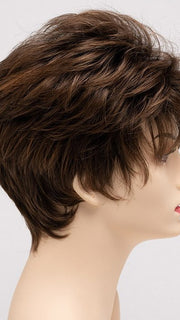 MACCHIATO | A blend of Chestnut Brown and Soft Dark Blonde with Dark Brown Roots