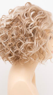 LIGHT-BLONDE | 2 toned blend of Creamy Blonde with Champagne highlights