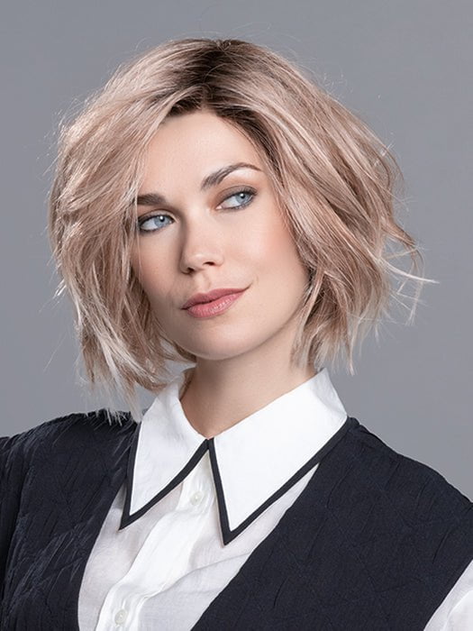 This blunt bob features an edgy razor cut finish
