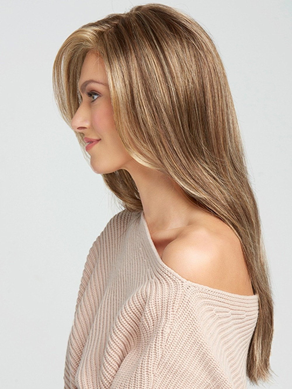 Beautiful long layers that fall to mid-back to create this full, flowing silhouette
