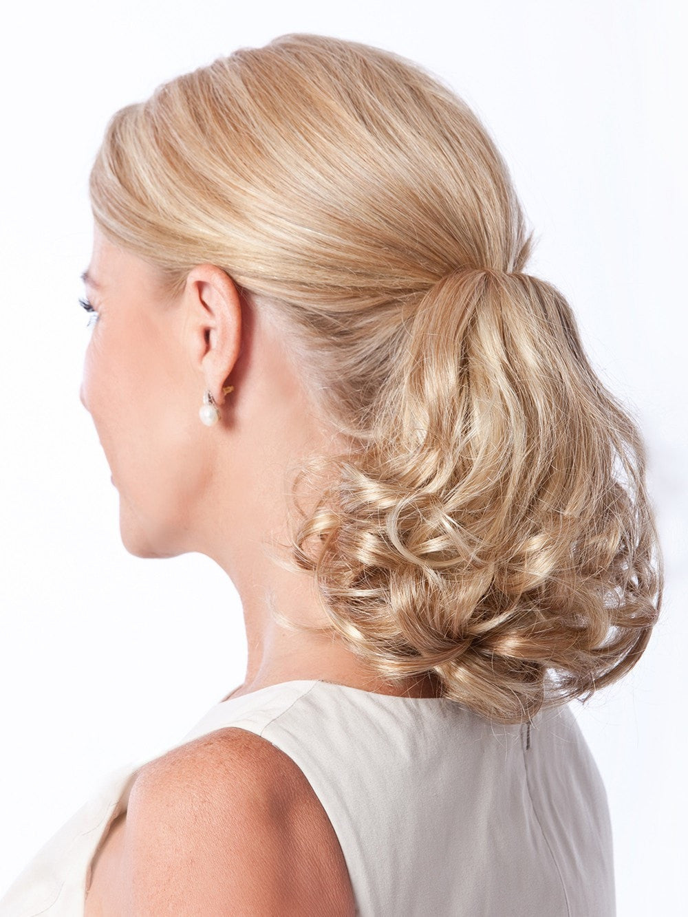 Ponytail clip-on (4" Claw Clip) Full Ponytail that Instantly adds Volume, Length and Bounce