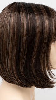 AMARETTO CREAM | Dark Brown roots with overall Medium Brown base with Honey Blonde highlights