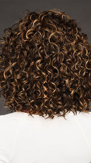 RL8/29SS SHADED HAZELNUT | Rich Medium Brown Evenly Blended with Ginger Blonde Highlights with dark roots
