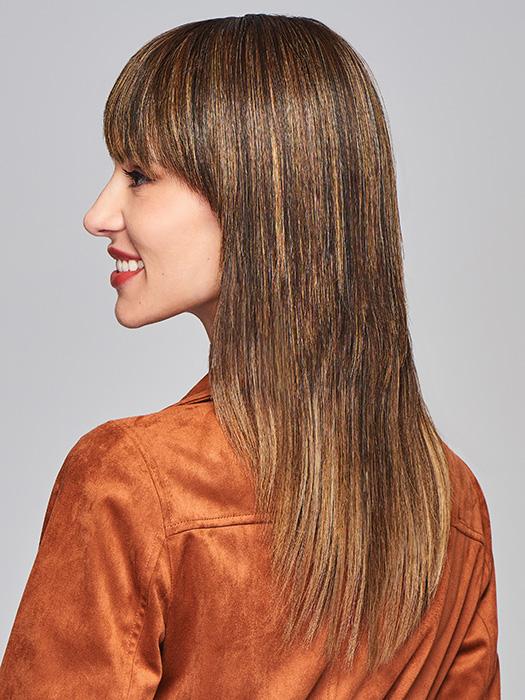 The monofilament top allows this style to look and move naturally