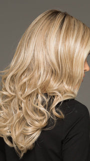 RL19/23SS SHADED BISCUIT | Light Ash Blonde Evenly Blended with Cool Platinum Blonde with Dark Roots