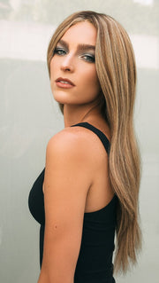  RAQUEL WELCH GLAMOUR AND MORE in color SS12/22 SHADED CAPPUCCINO | Light Golden Brown Evenly Blended with Cool Platinum Blonde Highlights and Dark Roots (This piece has been styled)