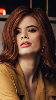 SIMMER by RAQUEL WELCH in RL32/31 CINNABAR | Medium Dark Auburn Evenly Blended with Medium Light Auburn